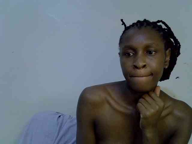 Velvet-luxe webcam
