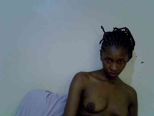 Velvet-luxe webcam