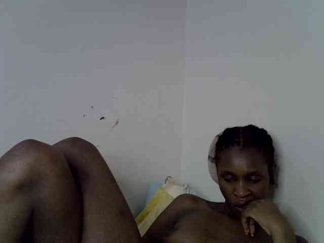 Velvet-luxe webcam