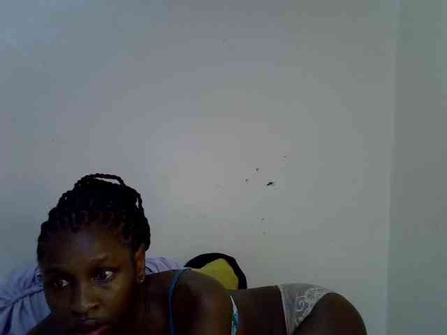 Velvet-luxe webcam
