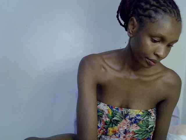 Velvet-luxe webcam