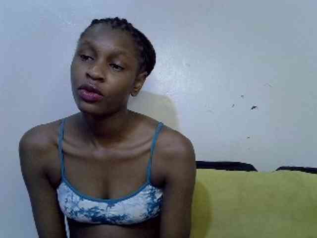 Velvet-luxe webcam