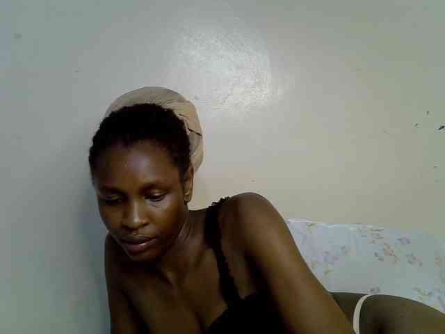Velvet-luxe webcam