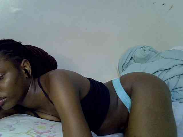 Velvet-luxe webcam