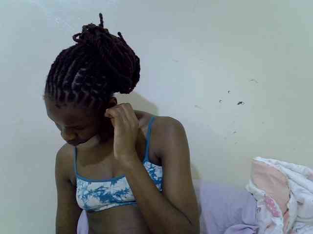 Velvet-luxe webcam