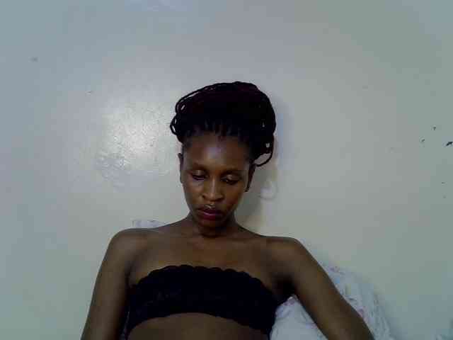 Velvet-luxe webcam