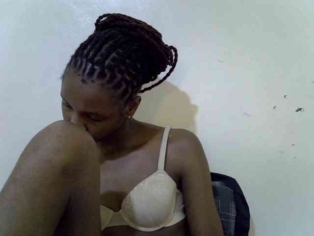 Velvet-luxe webcam