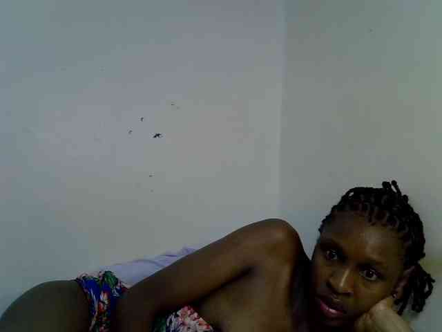 Velvet-luxe webcam