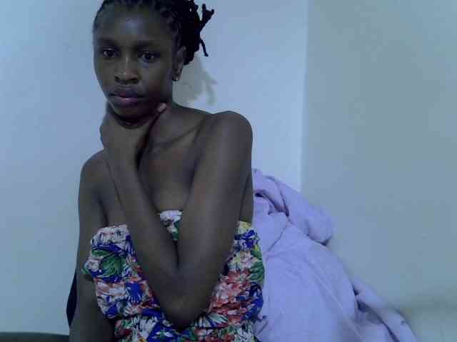 Velvet-luxe webcam