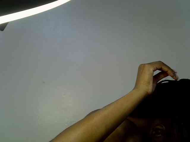 Velvet-luxe webcam
