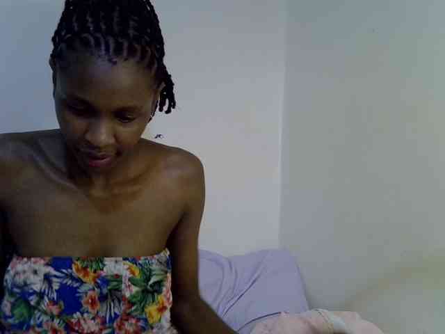 Velvet-luxe webcam