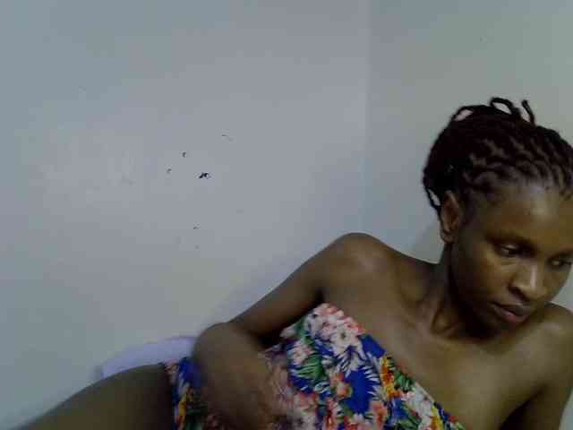 Velvet-luxe webcam