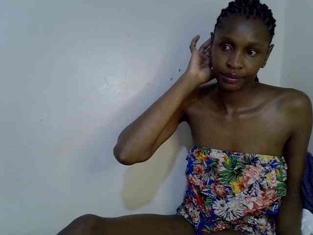 Velvet-luxe webcam