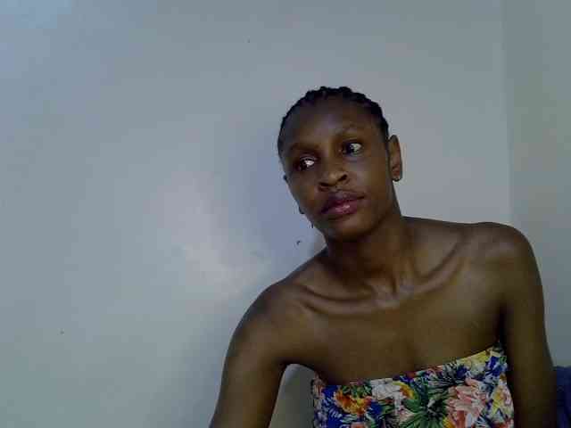 Velvet-luxe webcam