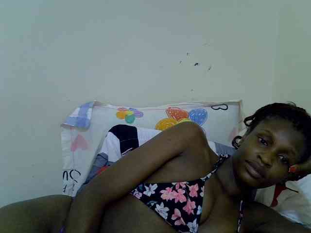 Velvet-luxe webcam