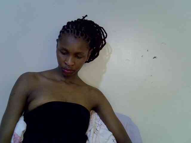 Velvet-luxe webcam
