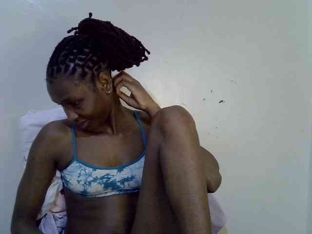 Velvet-luxe webcam