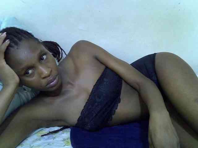 Velvet-luxe webcam