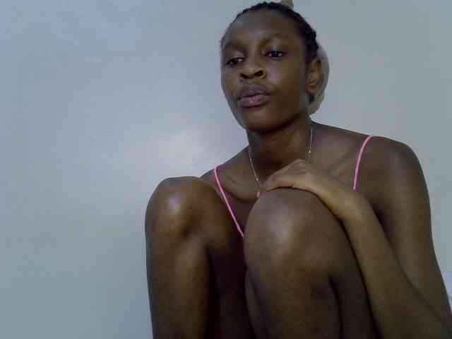 Velvet-luxe webcam