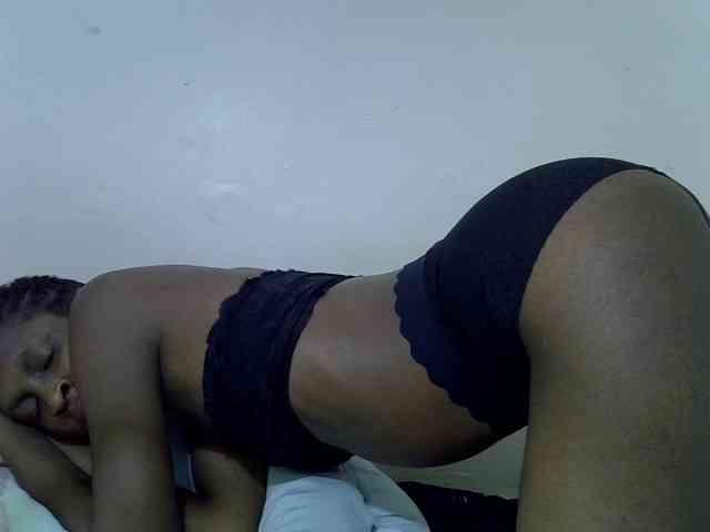 Velvet-luxe webcam