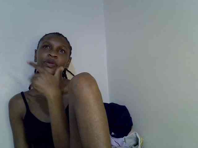 Velvet-luxe webcam