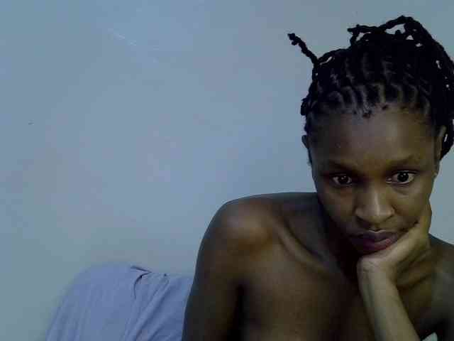 Velvet-luxe webcam