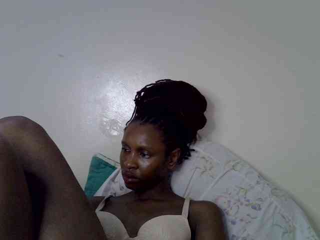 Velvet-luxe webcam
