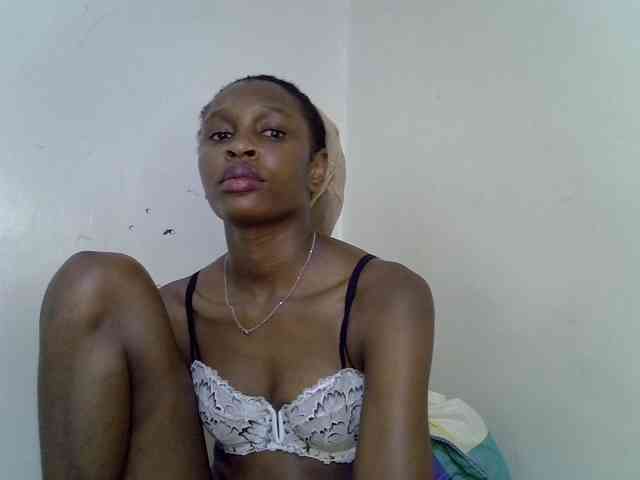 Velvet-luxe webcam