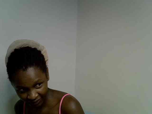 Velvet-luxe webcam