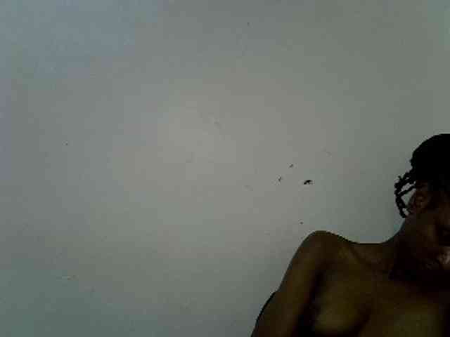Velvet-luxe webcam