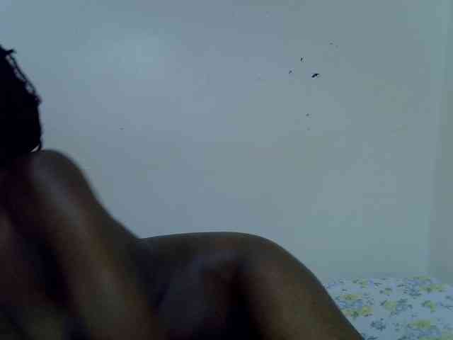 Velvet-luxe webcam