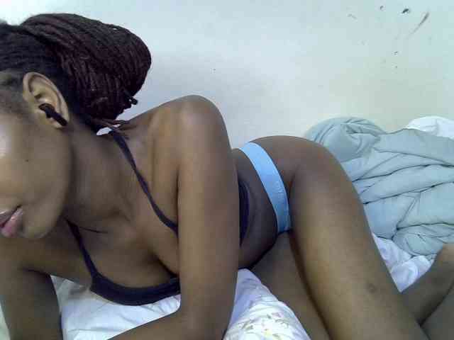 Velvet-luxe webcam