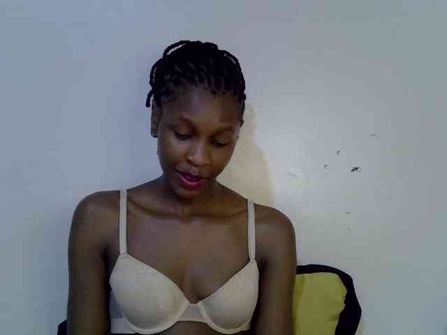Velvet-luxe webcam