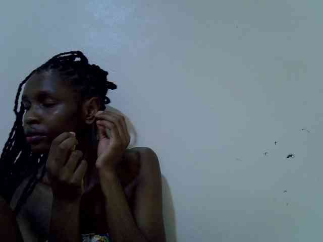 Velvet-luxe webcam