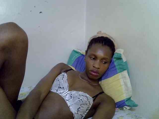 Velvet-luxe webcam