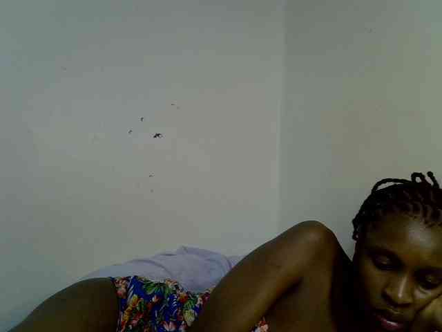 Velvet-luxe webcam