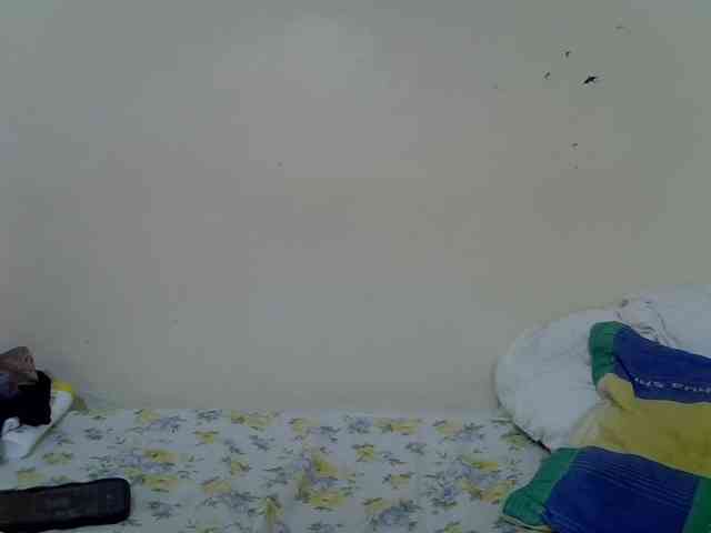 Velvet-luxe webcam