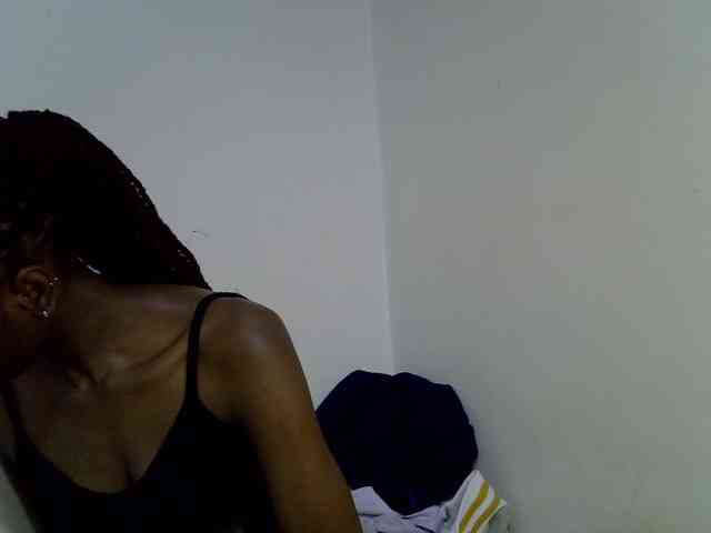 Velvet-luxe webcam