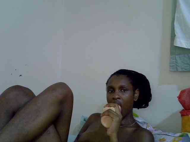 Velvet-luxe webcam