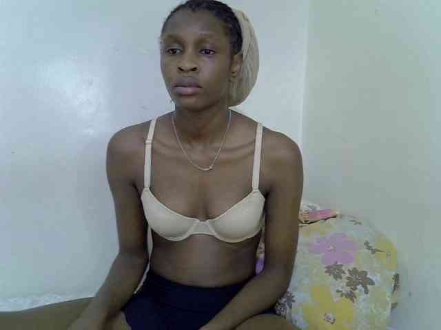 Velvet-luxe webcam