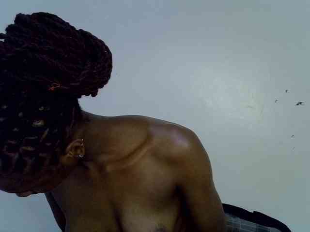 Velvet-luxe webcam