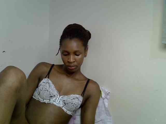 Velvet-luxe webcam