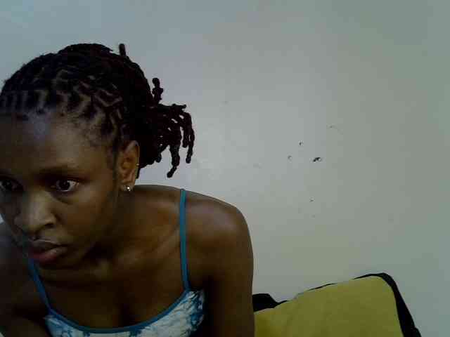 Velvet-luxe webcam