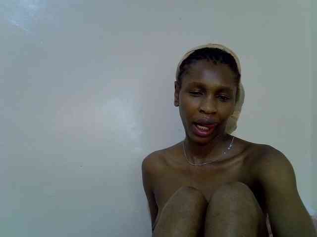 Velvet-luxe webcam