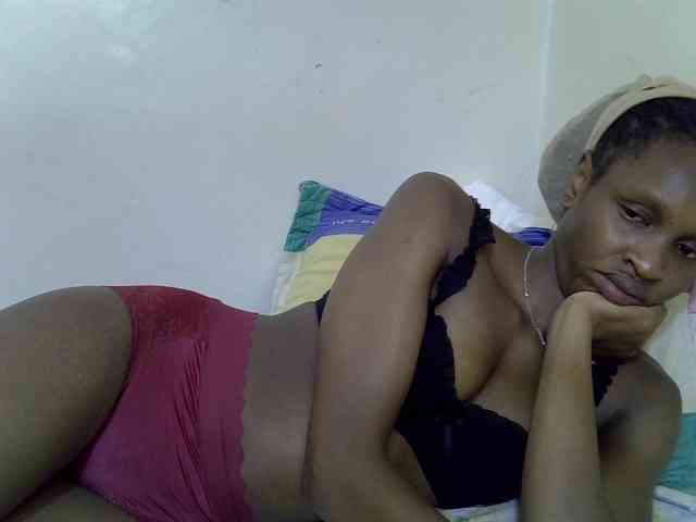 Velvet-luxe webcam