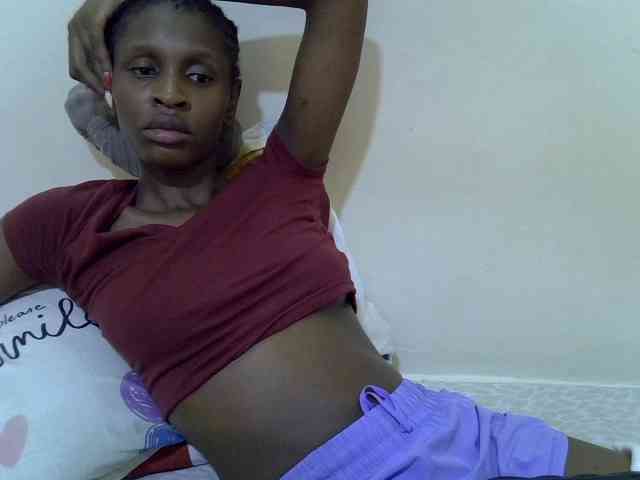 Velvet-luxe webcam