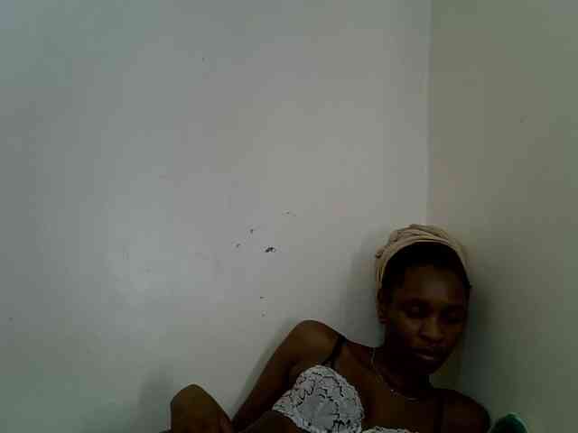 Velvet-luxe webcam