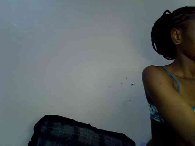 Velvet-luxe webcam