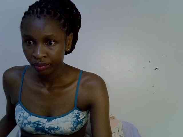 Velvet-luxe webcam