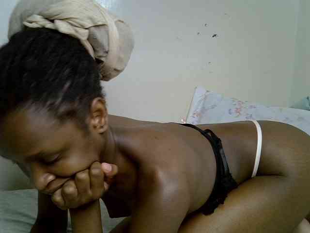 Velvet-luxe webcam
